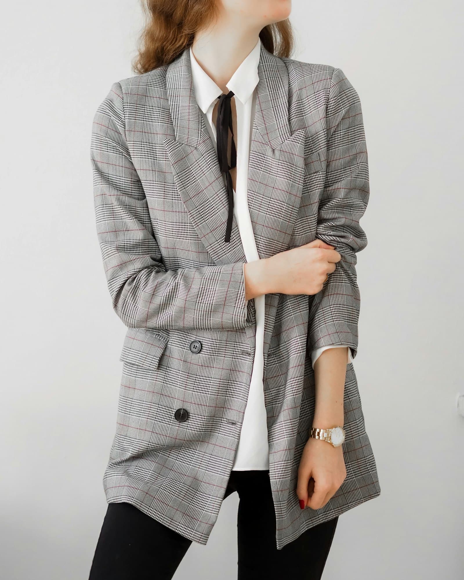 Blazer tweed một hàng nút