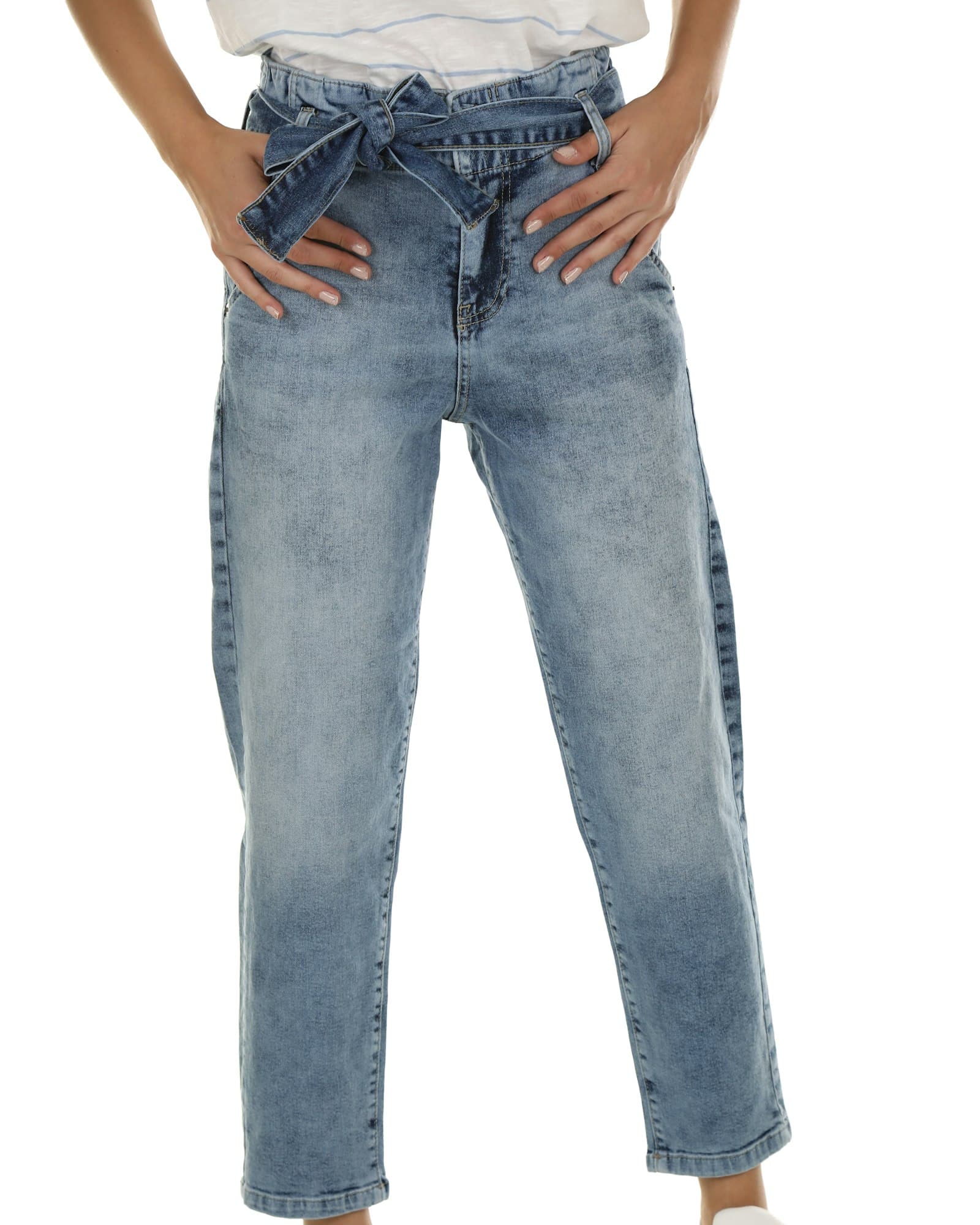 Quần jeans ống đứng wash đậm